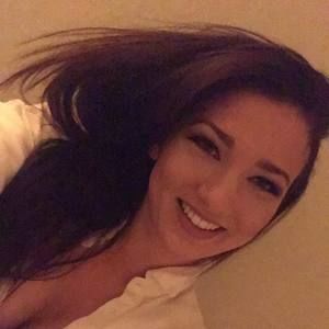 Meet your Posher, Deanna